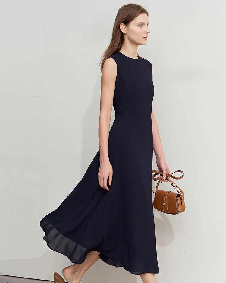 Elegant Sleeveless Round Neck Slim-Fit Dress