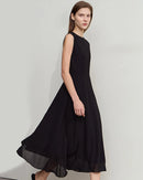 Elegant Sleeveless Round Neck Slim-Fit Dress