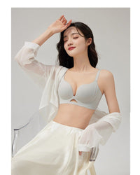 Wire-free push-up lift and seamless bra