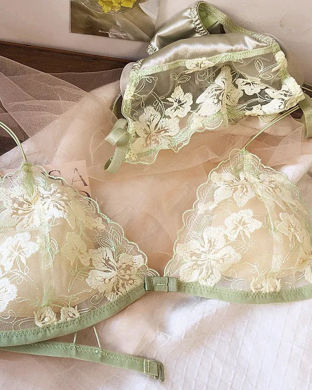 Ultra-Thin Lace Floral Embroidered Bra Set