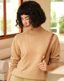 Women’s autumn-winter goat-cashmere half-high-neck pullover in serene light-ribbed cuffs and relaxed long sleeves—cloud-soft warmth for snowy commutes, cabin weekends or candle-lit bistros.