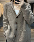  Women’s autumn-winter premium wool-cashmere blend V-neck cardigan, relaxed plus-size silhouette and midi length—wrap-yourself luxury for snowy dog walks, weekend cabin retreats or fireside cocoa nights.