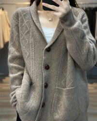  Women’s autumn-winter premium wool-cashmere blend V-neck cardigan, relaxed plus-size silhouette and midi length—wrap-yourself luxury for snowy dog walks, weekend cabin retreats or fireside cocoa nights.