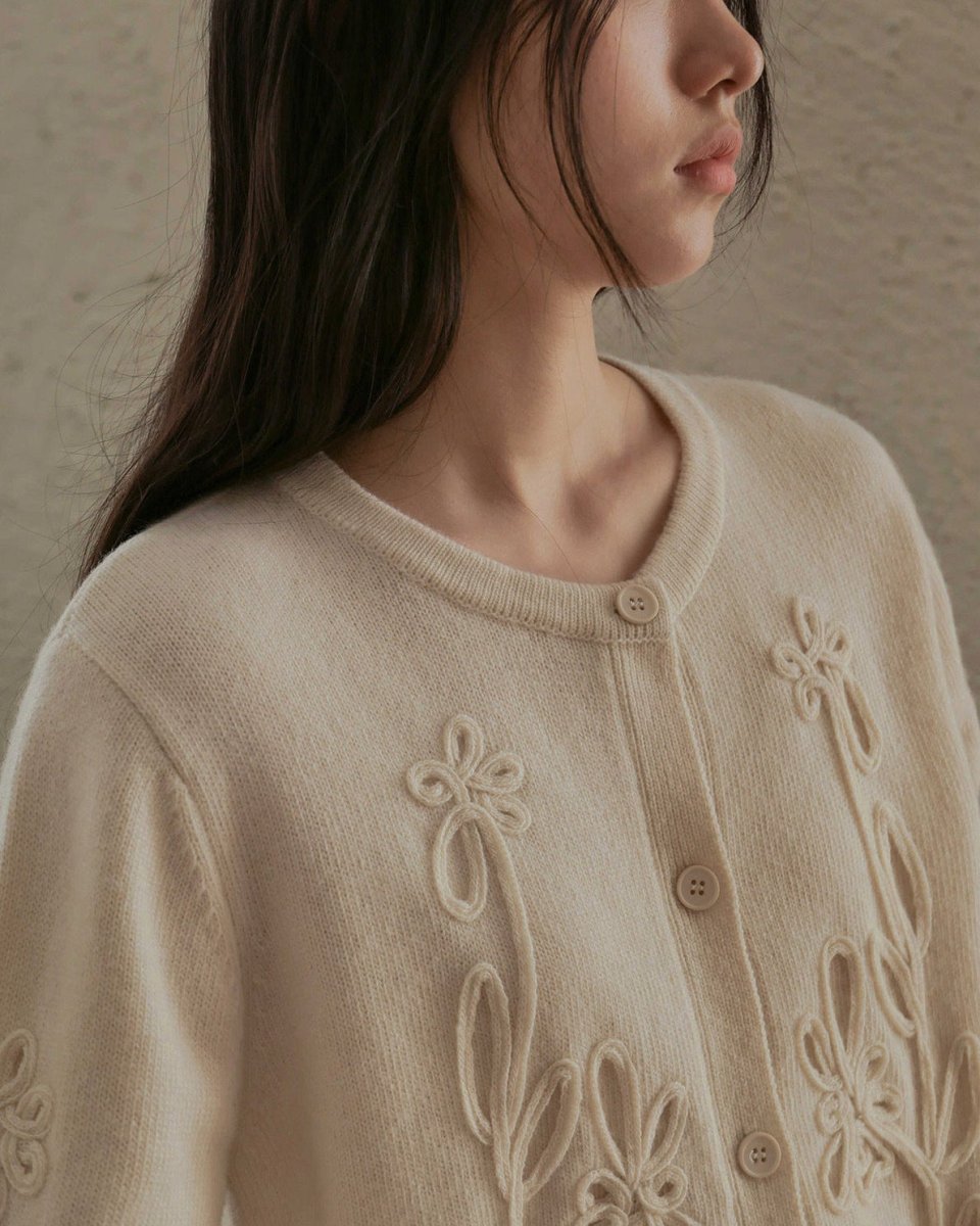 Crew Neck Single-Breasted Wool Cardigan