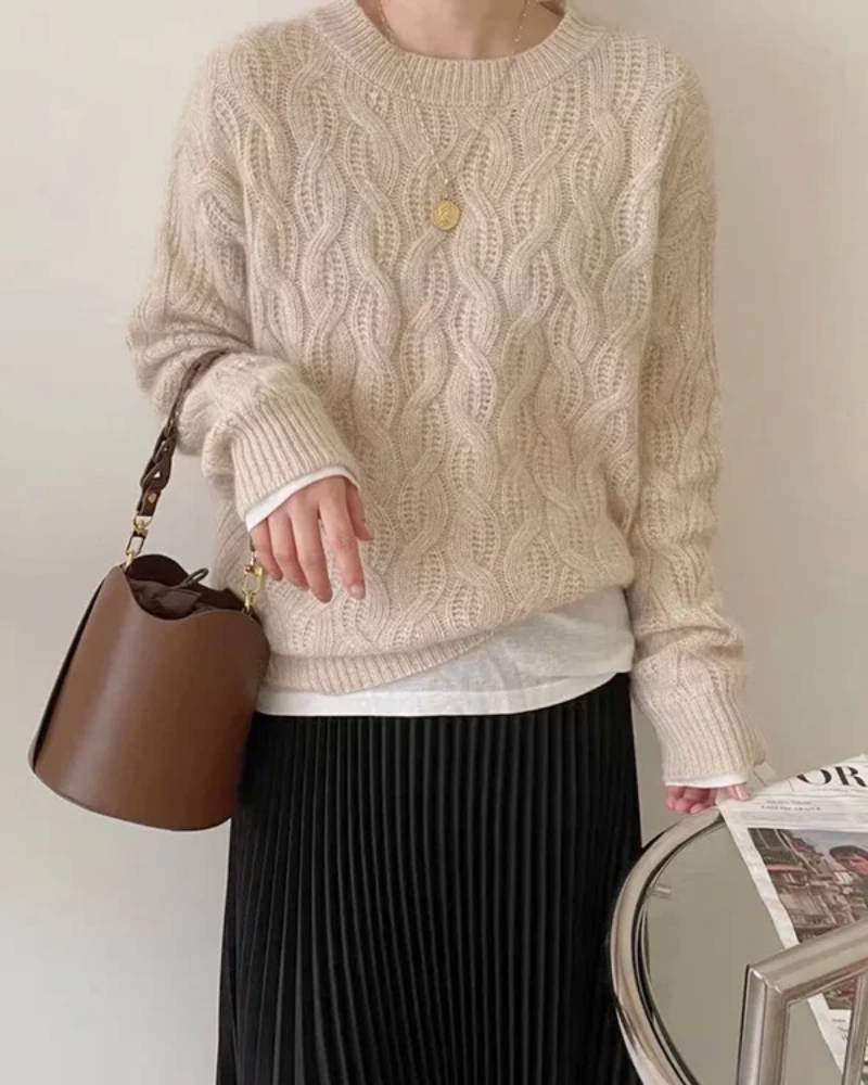 Crew Neck Cable Knit Wool Sweater