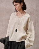  Women’s vintage U-neck linen blouse with relaxed long sleeves and loose drape—airy office layer for summer commutes, client lunches or after-work street strolls.