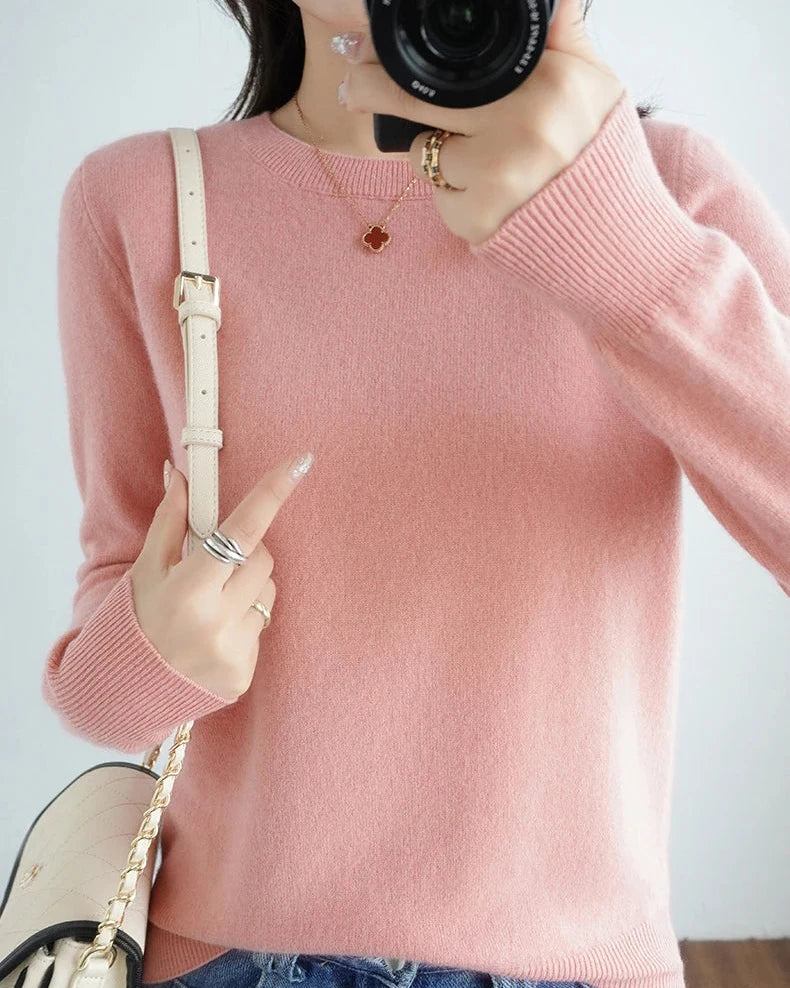 Merino Wool Round Neck Pullover Sweater