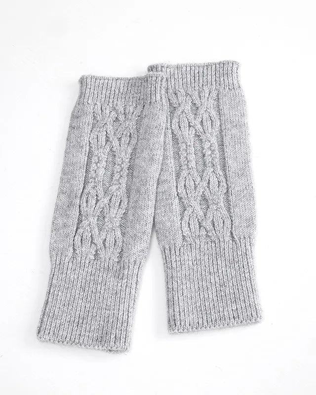 Cable Knit Fingerless Gloves