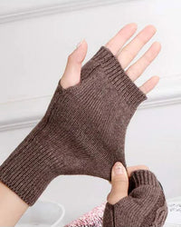 Cable Knit Fingerless Gloves