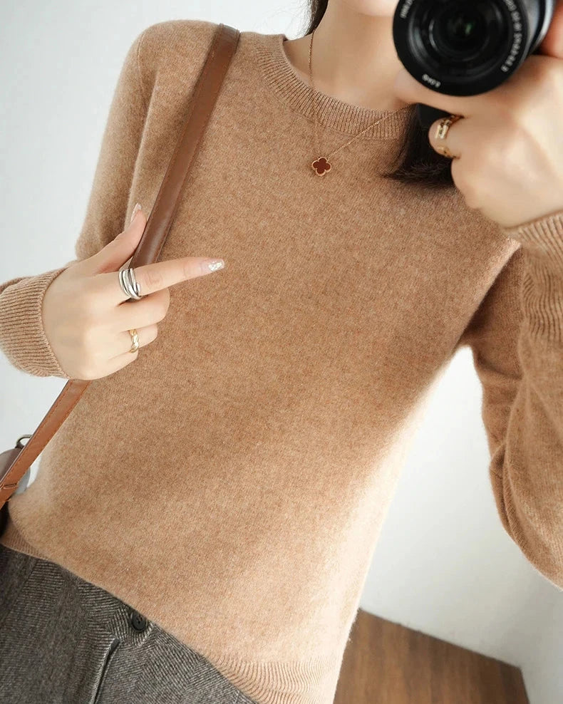 Merino Wool Round Neck Pullover Sweater