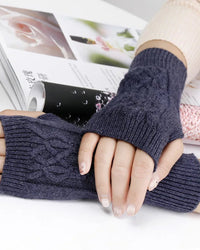 Cable Knit Fingerless Gloves