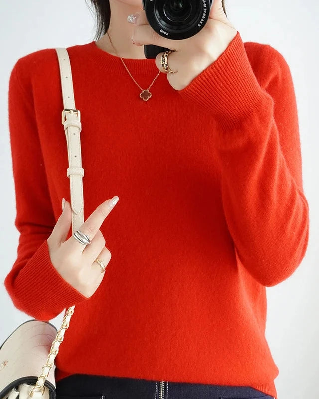 Merino Wool Round Neck Pullover Sweater