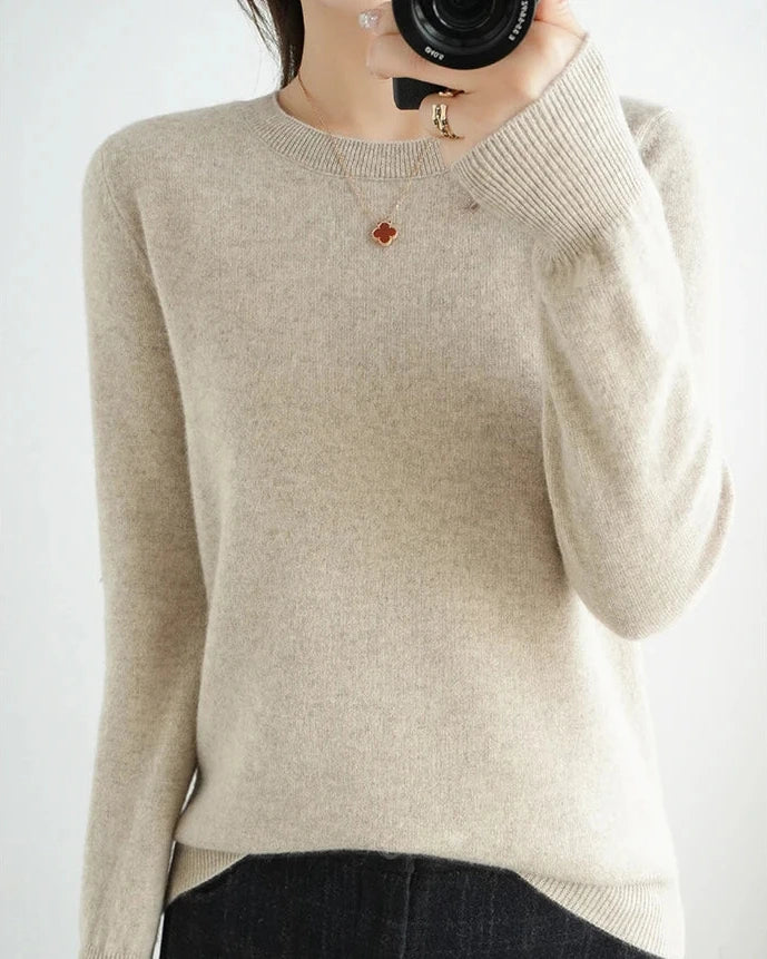 Merino Wool Round Neck Pullover Sweater