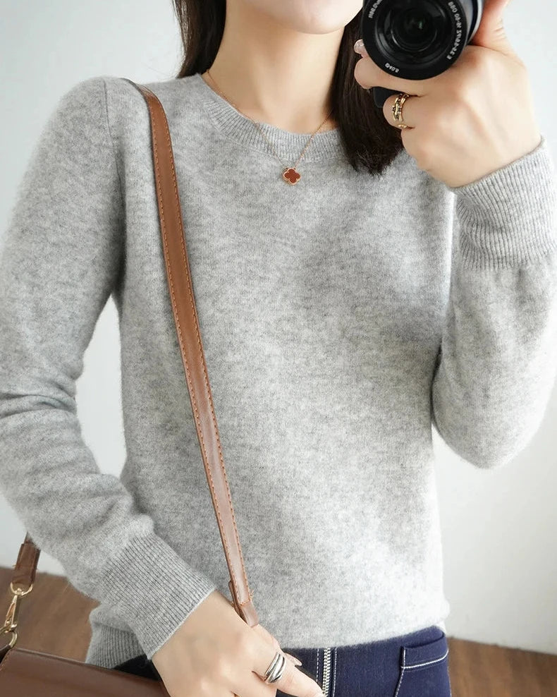 Merino Wool Round Neck Pullover Sweater