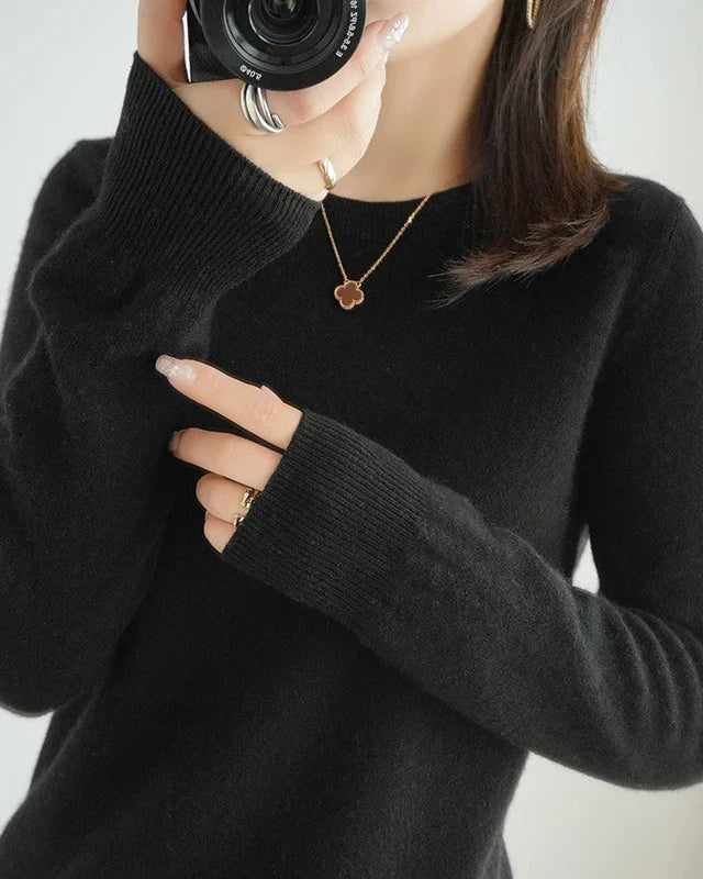 Merino Wool Round Neck Pullover Sweater