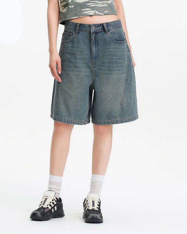 Loose-Fitting Hip-Covering Slimming Denim Shorts