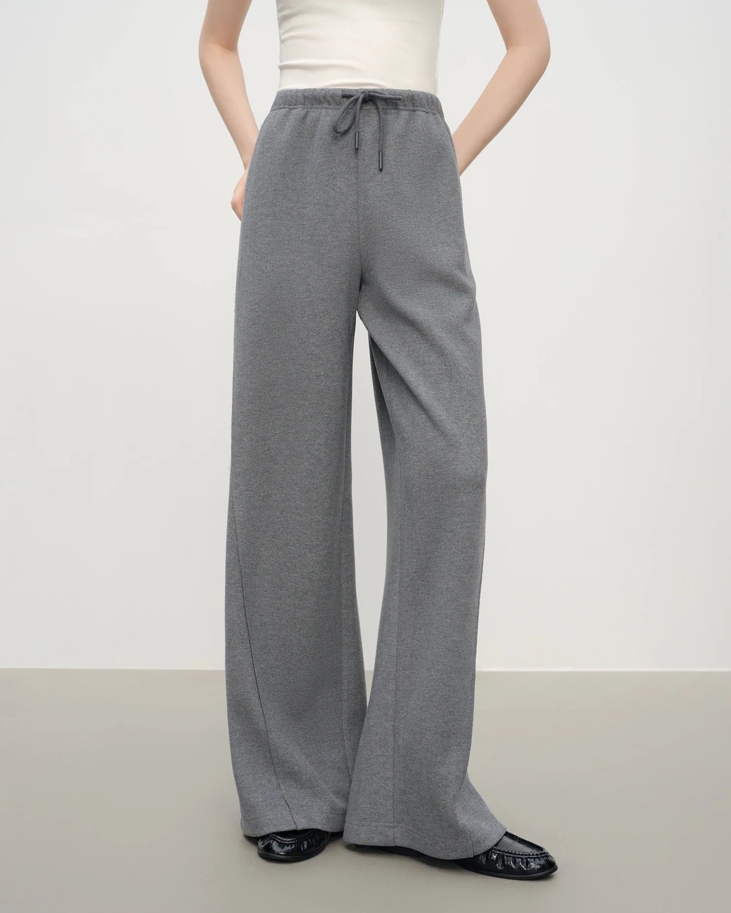 Loose-Fitting Straight-Leg Versatile Knit Casual Pants