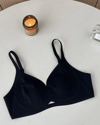 Cutout Detail Seamless Wireless Bra