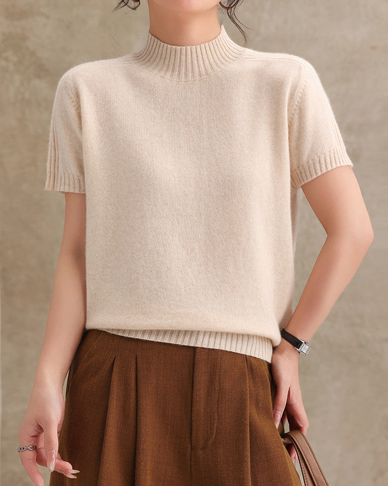 Fashionable Loose Short-Sleeved Knitwear