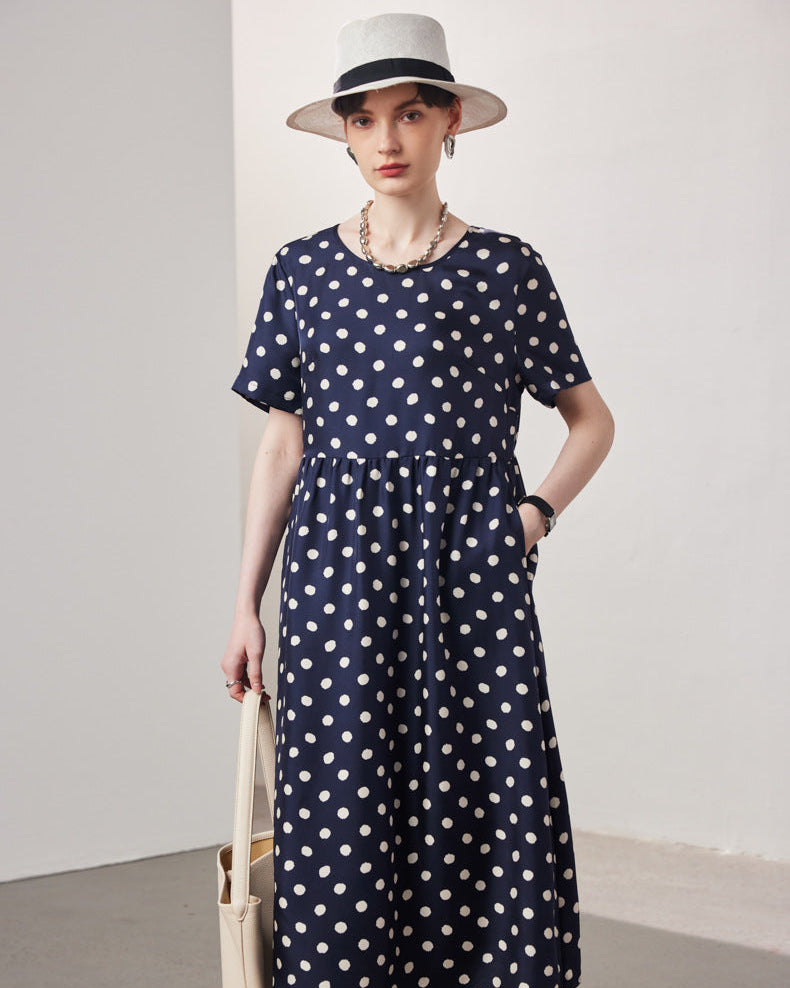 Loose-Fitting Short-Sleeve Silk Dress Gentle Herde Loose-Fitting Short-Sleeve Silk Dress Gentle Herde
