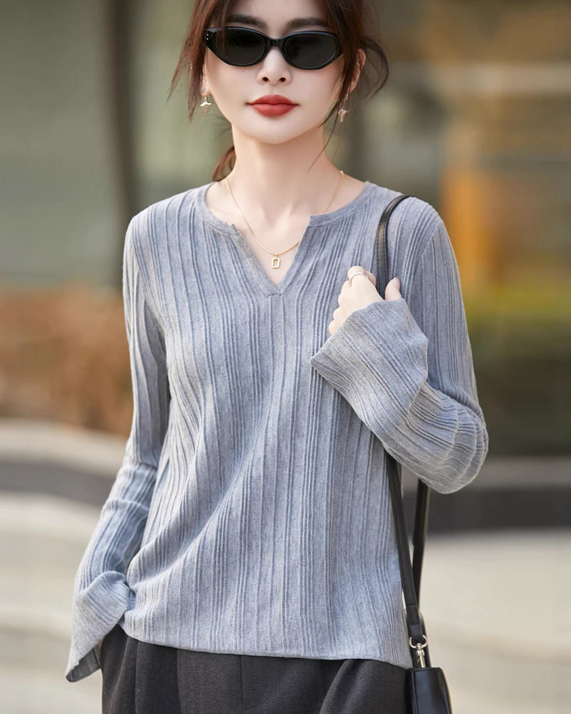 Ribbed V-Neck Bell Sleeve Knit Top