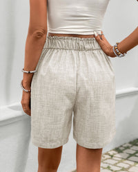 Solid-Color High-Waisted Straight-Leg Shorts