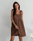 Perfect for casual summer days, beach walks, and effortless everyday style. Shop Gentle Herd for minimalist elegance.