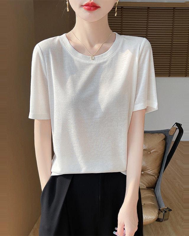 White / M