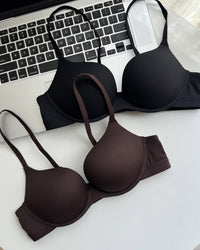 Minimalist Seamless Lift Bra