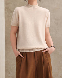 Fashionable Loose Short-Sleeved Knitwear