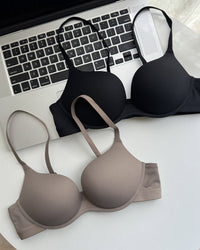 Minimalist Seamless Lift Bra