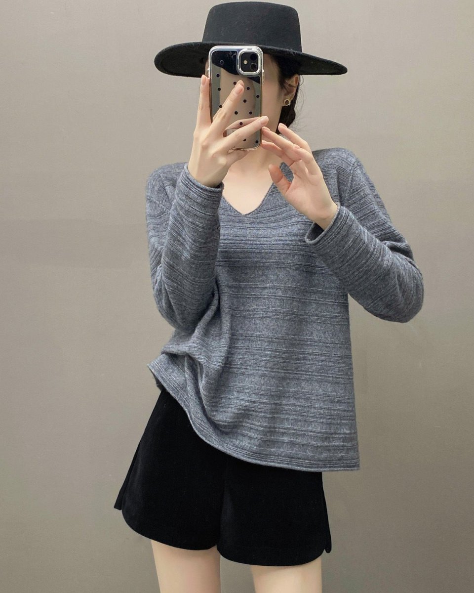 Cashmere V-Neck Loose-Fitting Versatile Sweater