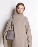 Cashmere Mid-Length Loose-Fitting Turtleneck Sweater