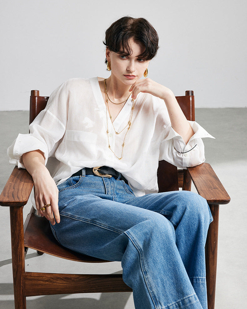 Loose-Fit Long-Sleeve V-Neck Linen Shirt
