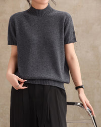 Fashionable Loose Short-Sleeved Knitwear