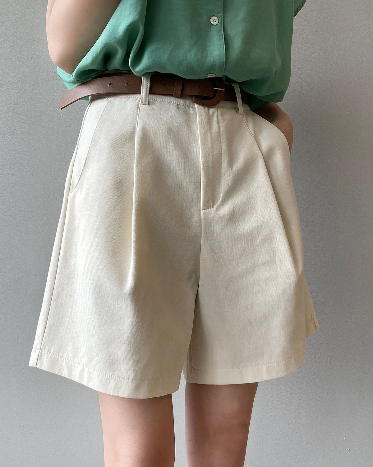 High-Waisted Loose-Fit Suit Shorts