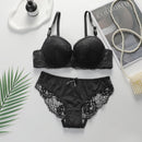 Comfortable Gathering Adjustment Lace Underwear Set