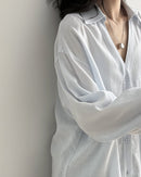 Loose-Fit V-Neck Button-Down Shirt