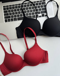 Minimalist Seamless Lift Bra