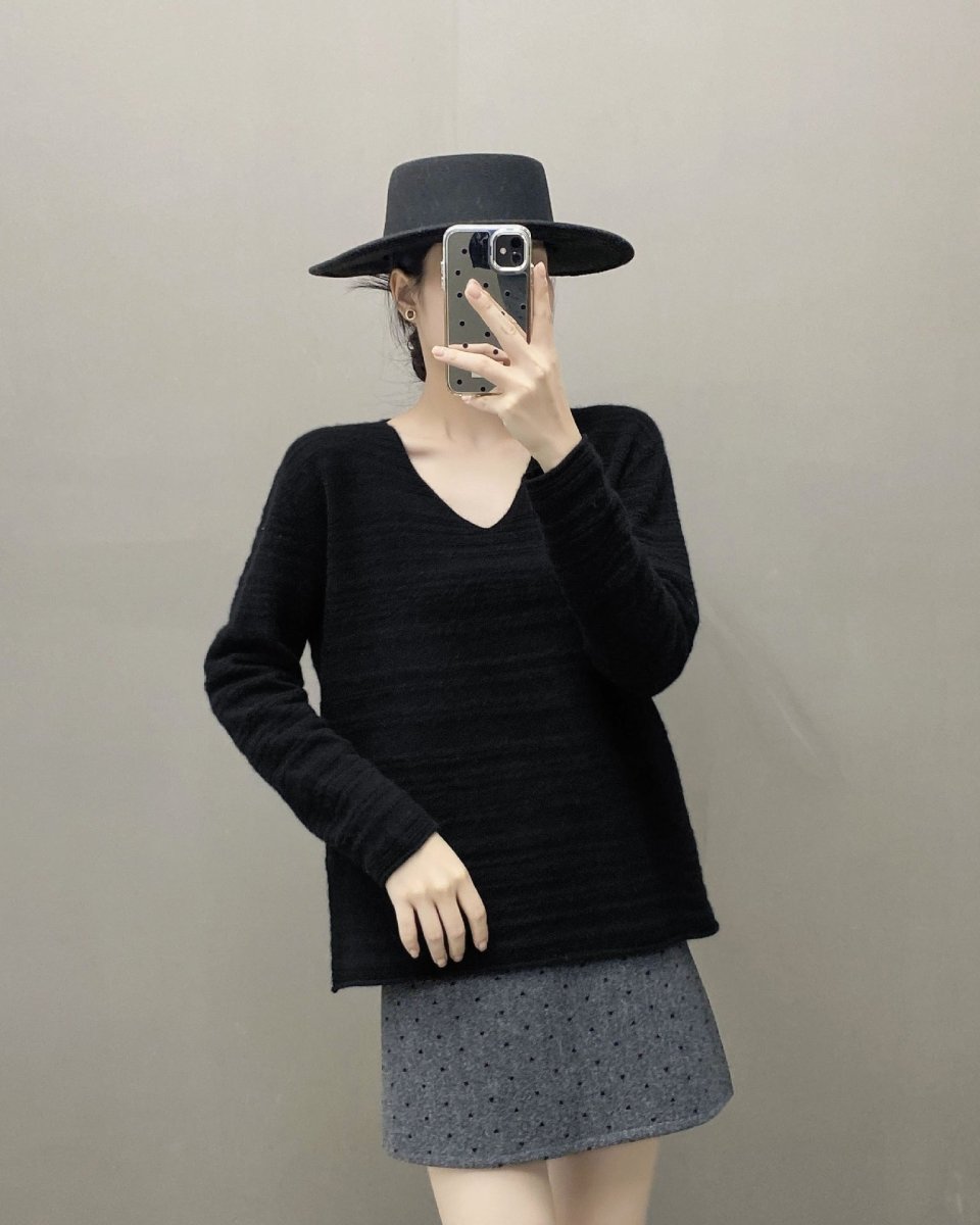 Cashmere V-Neck Loose-Fitting Versatile Sweater