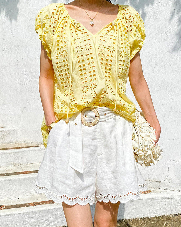 Cotton And Linen Embroidered Belt Shorts