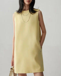 Women’s vintage satin sleeveless mini dress with O-neck and loose straight cut—elegant summer piece for office commutes, rooftop cocktails or weekend brunches.