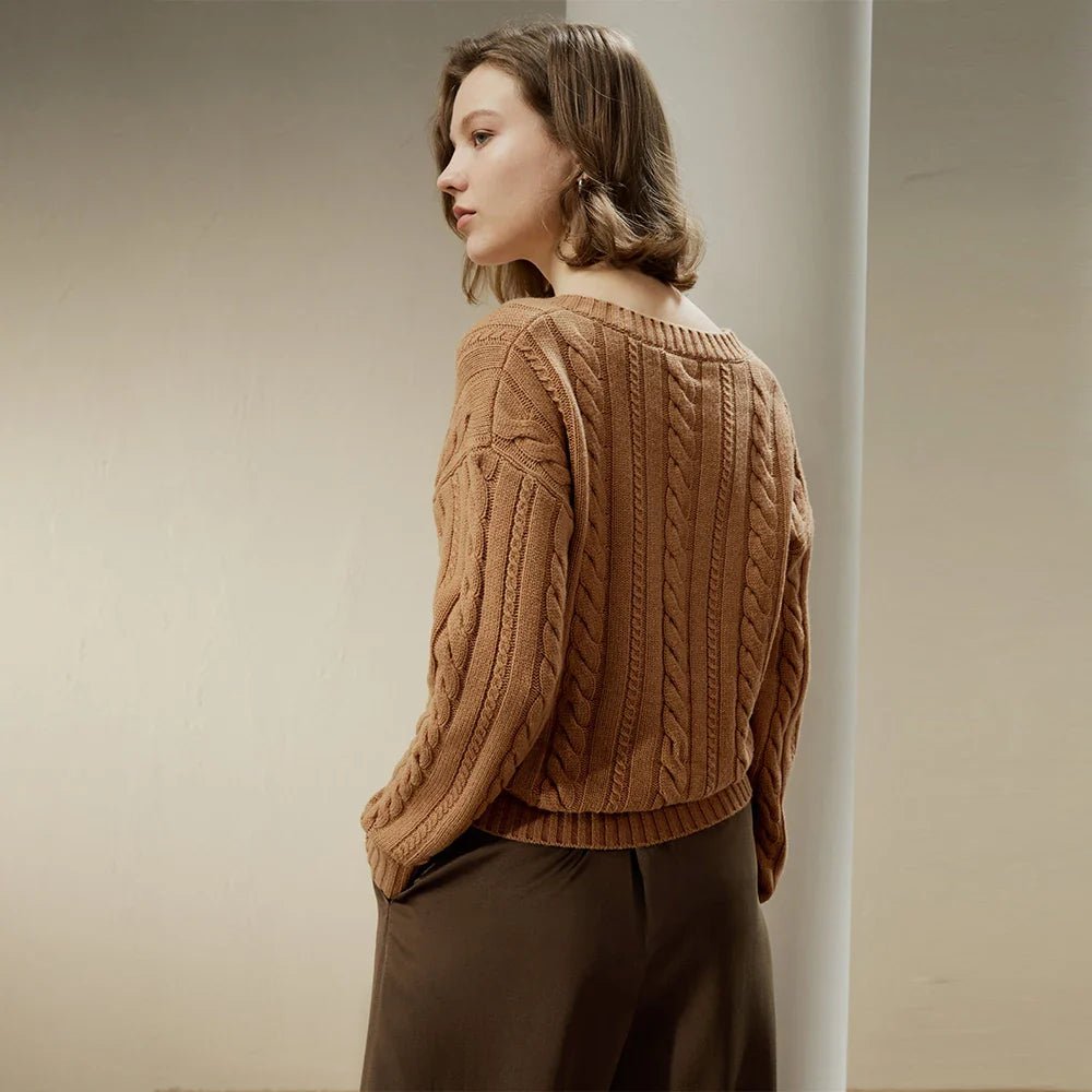 Wool-Cashmere Cable-Knit V Neck Pullover
