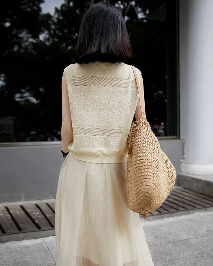 Sleeveless Crewneck Wool Knit Top