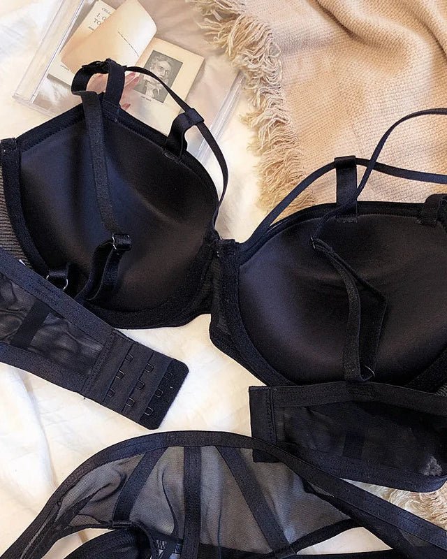 Classic Bandage Lace Cutout Push-Up Bra Set