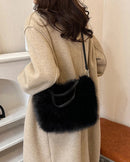 Soft Faux Fur Bucket Tote