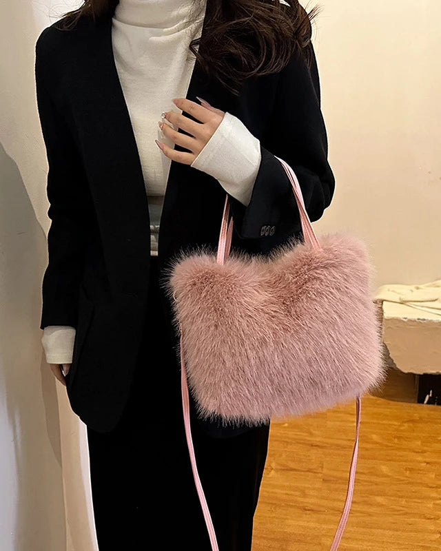 Soft Faux Fur Bucket Tote