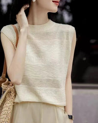 Sleeveless Crewneck Wool Knit Top