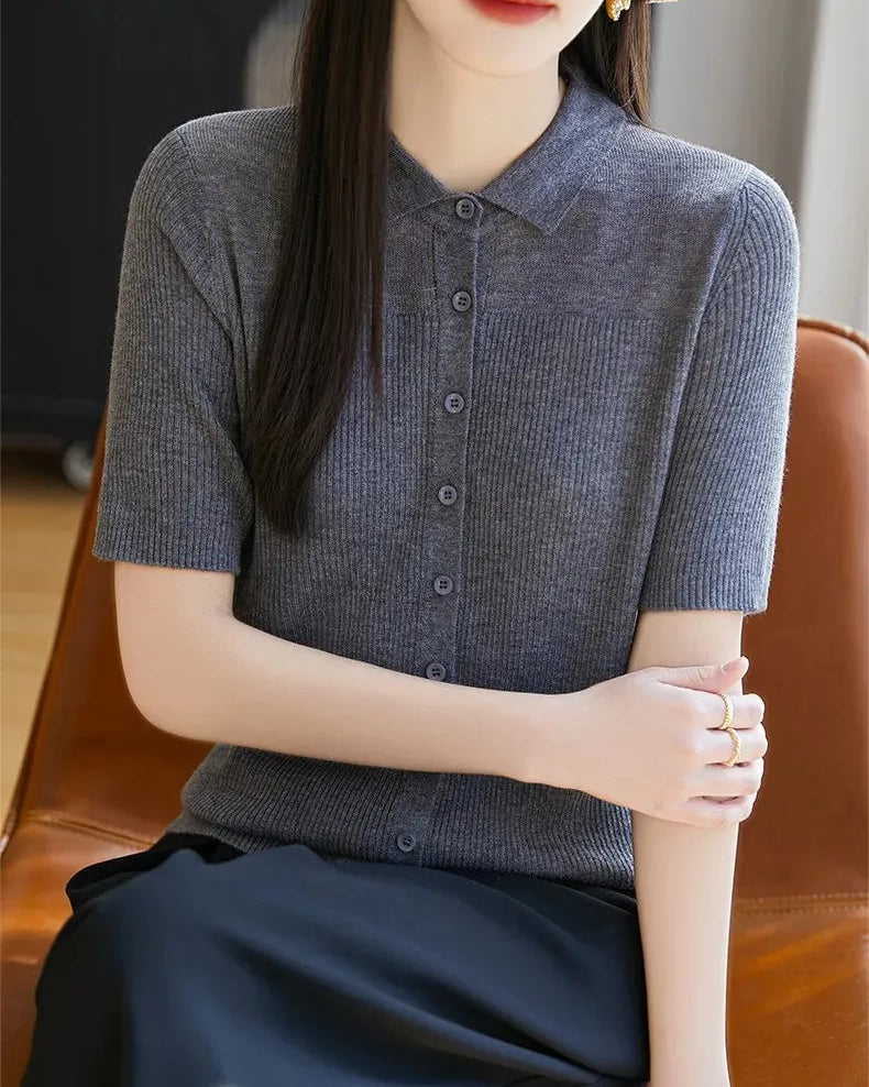 Relaxed Knit Turn-Down Collar Top