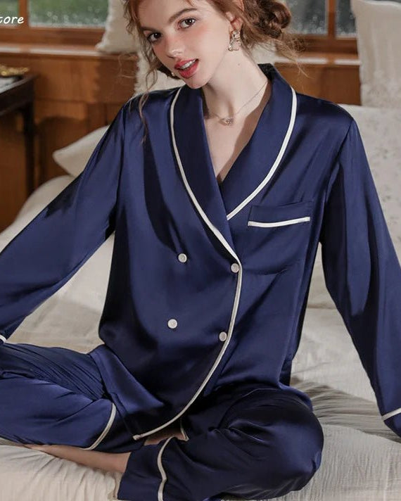 Long Sleeve Satin Pajamas Suit
